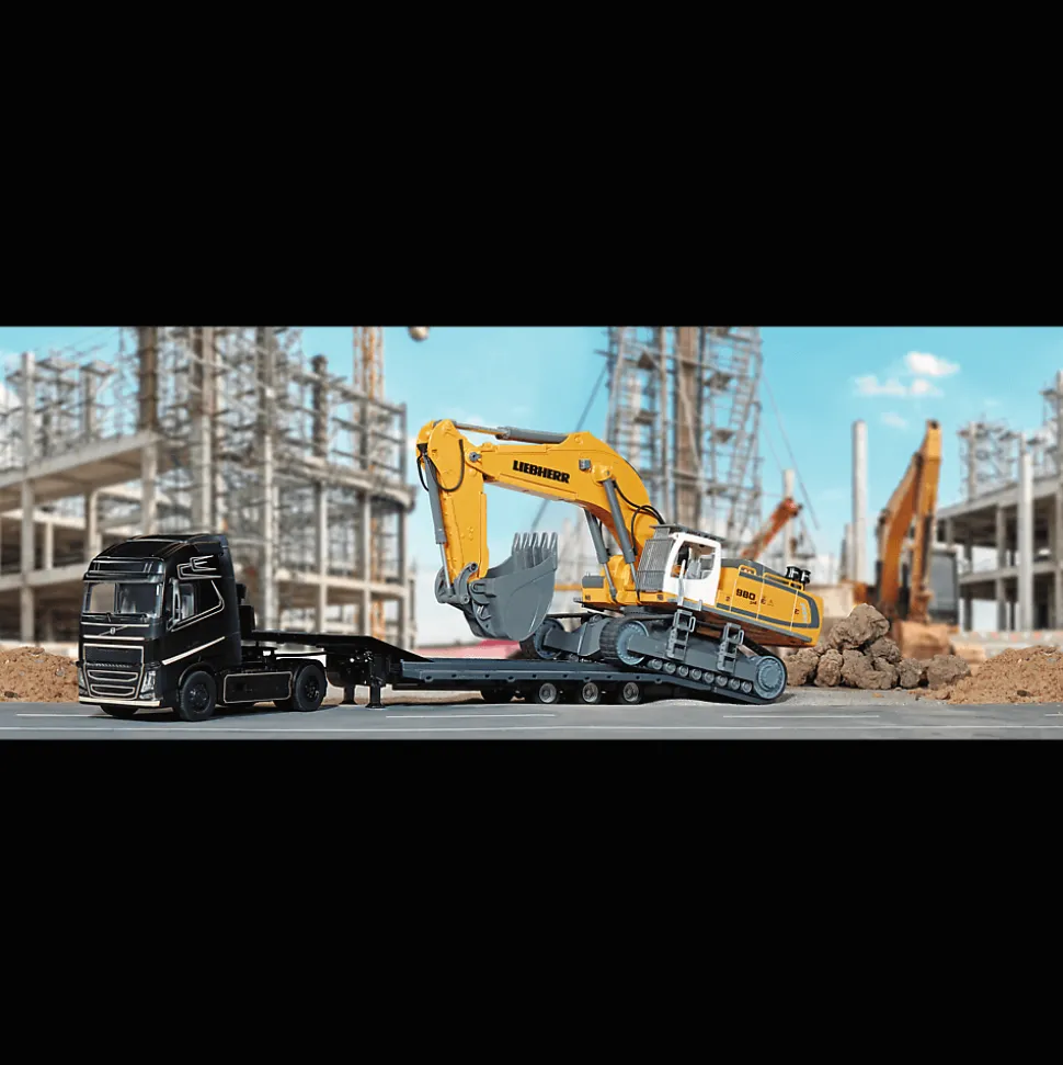 Naczepa niskopodwoziowa trzyosiowa