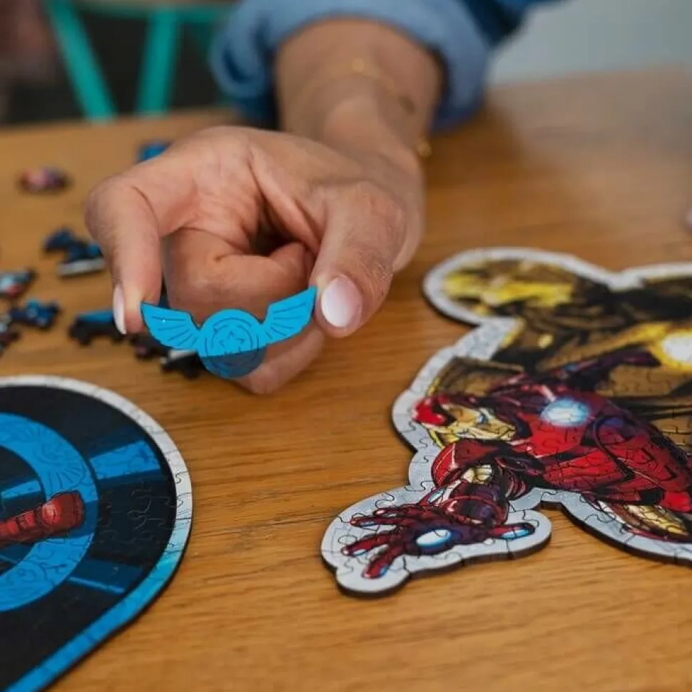 Puzzle drewniane Avengers 160 el. Thanos na Tronie