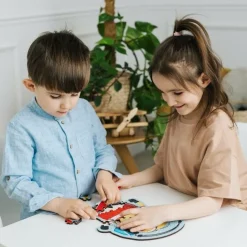 Puzzle drewniane Minionki 50 el. Szalony Minionek