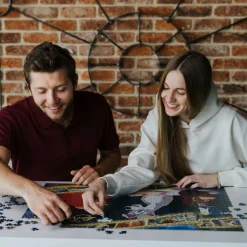 Puzzle Premium Plus Quality 1000 el. Iconic Moments: Zakochany kundel