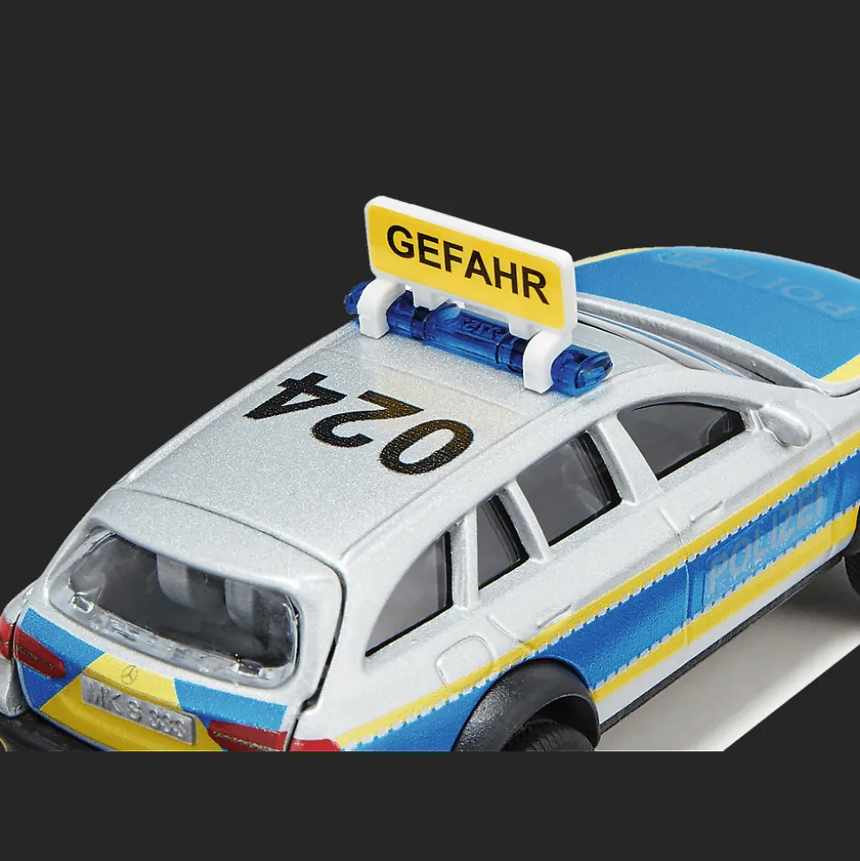 Radiowóz Mercedes 4x4